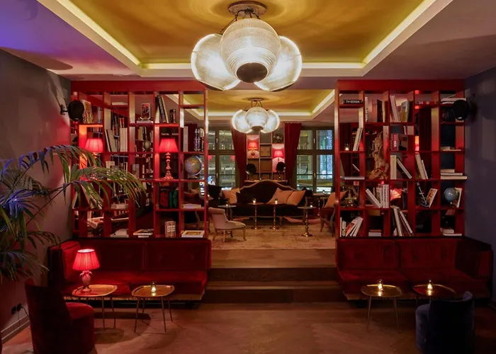 25Hours Hotel The Royal Bavarian München